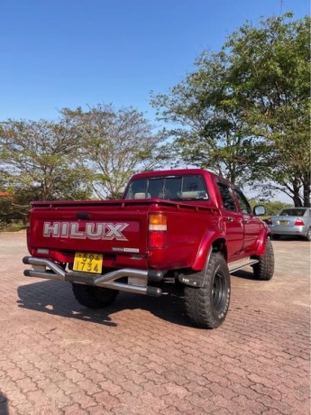 toyota-hilux-107-ssr-big-1