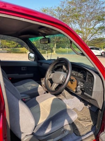 toyota-hilux-107-ssr-big-3