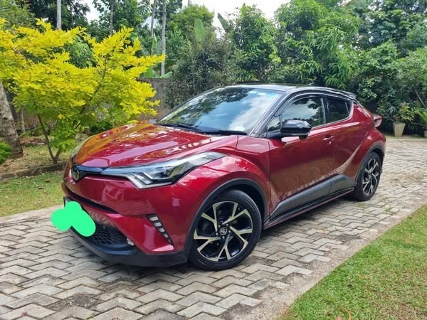 toyota-ch-r-ngx-10-2018-big-1