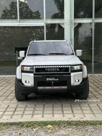 land-cruiser-prado-250-big-1