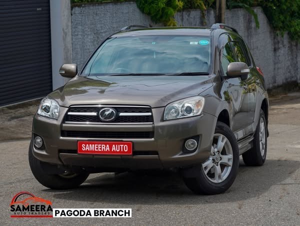toyota-rav4-2009-big-0