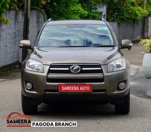 toyota-rav4-2009-big-1