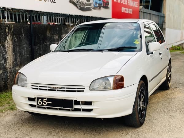 toyota-starlet-big-2