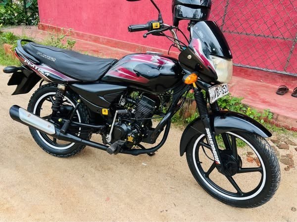 bajaj-platina-125cc-big-3