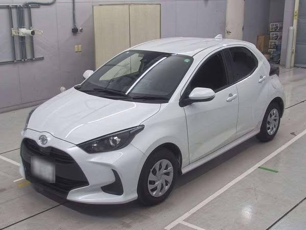 toyota-yaris-202311-x-grade-big-4