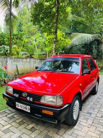 daihatsu-charade-big-0