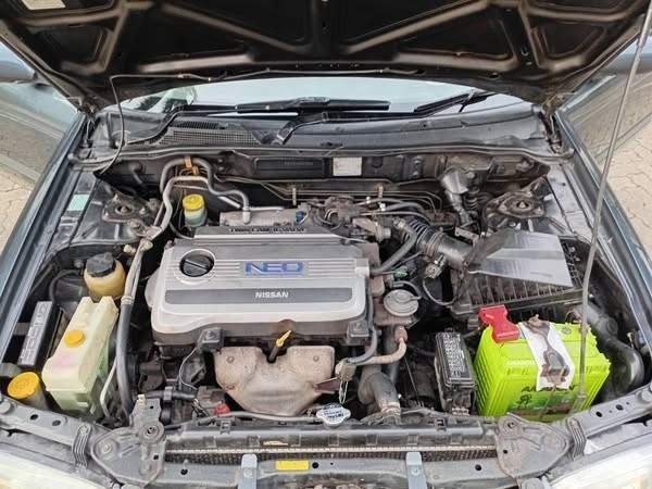 nissan-sunny-fb-15-super-saloon-big-3