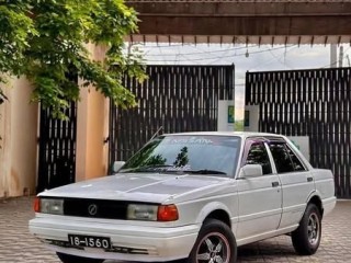 nissan-sunny-e-fb12