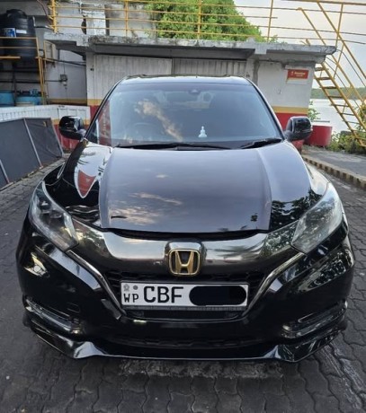 honda-vezel-rs-sensing-2019-big-0