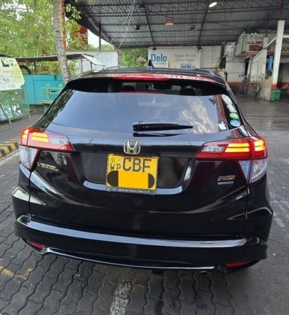 honda-vezel-rs-sensing-2019-big-1