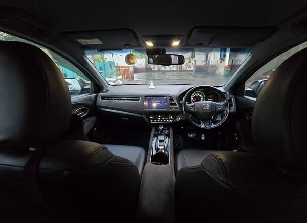 honda-vezel-rs-sensing-2019-big-3