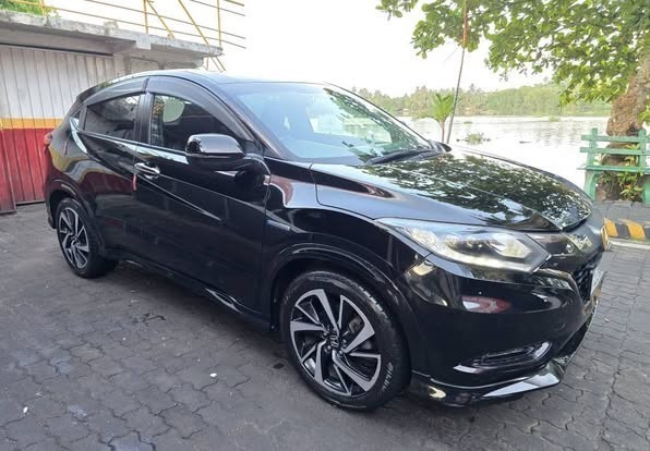 honda-vezel-rs-sensing-2019-big-4