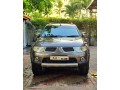 mitshubishi-montero-sport-2012-small-0