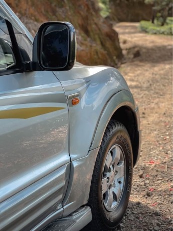mitsubishi-montero-big-2