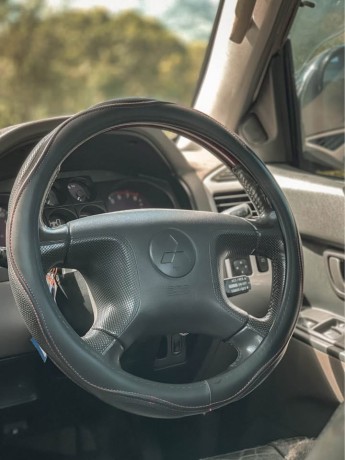 mitsubishi-montero-big-1