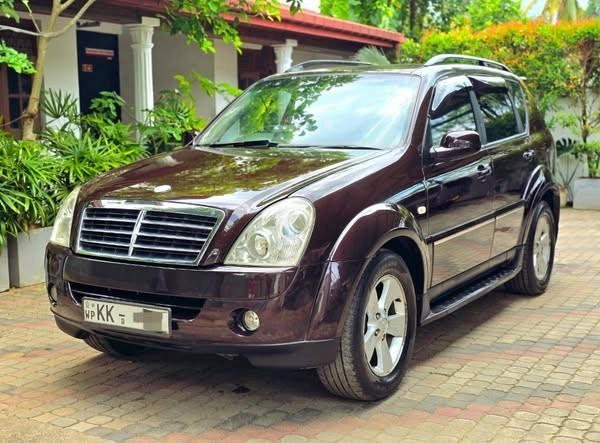 micro-rexton-jeep-big-1