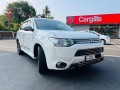 mitsubishi-outlander-phev-small-3