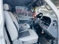 toyota-dolphin-gl-type-van-small-3