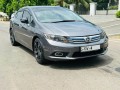 honda-civic-hybrid-2012-small-2