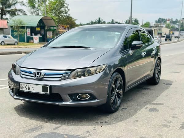honda-civic-hybrid-2012-big-1