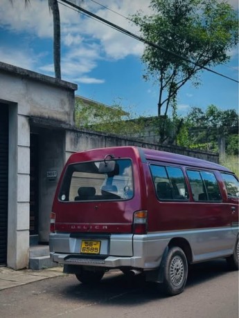 mitsubishi-delica-po5-big-2