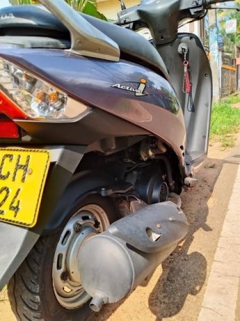 honda-activa-2015-big-4