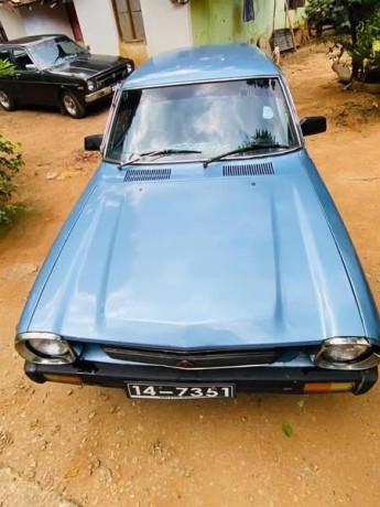 mitsubishi-lancer-wagon-gl-big-3