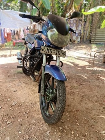 discovery-125cc-big-2