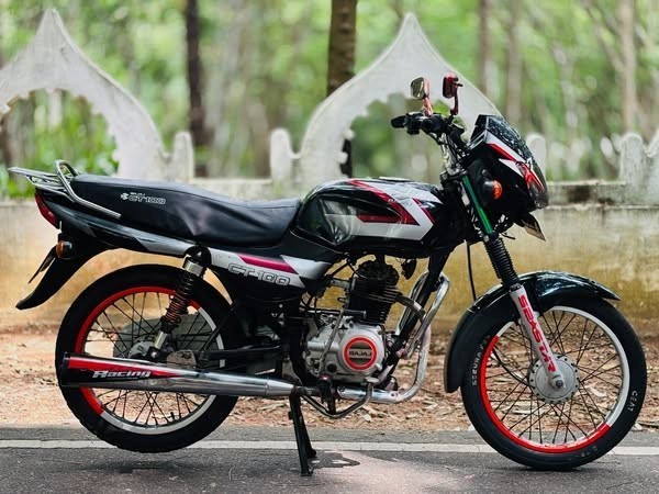 bajaj-ct-100-big-1