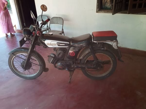 yamaha-yb100-big-2