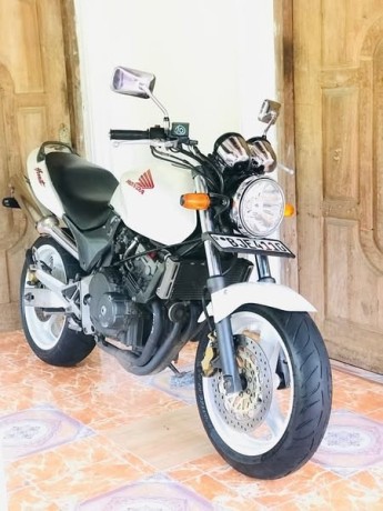 honda-hornet-big-0