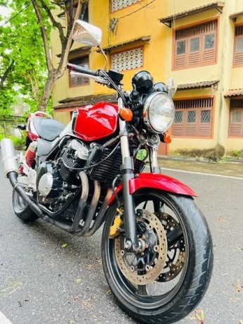 cb400-spec-3-v-tech-big-1