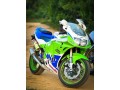 kawasaki-zxr250-small-1