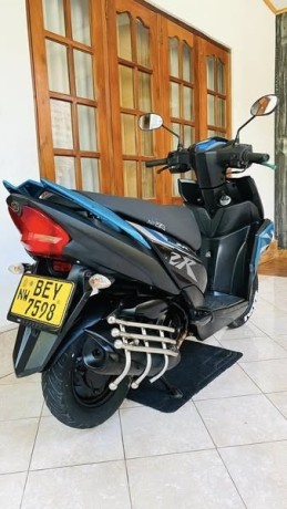 yamaha-zr-big-1