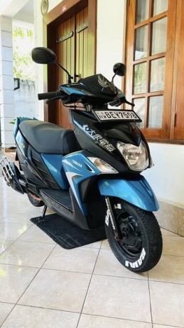 yamaha-zr-big-3