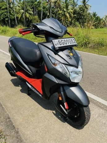 honda-dio-2018-big-1