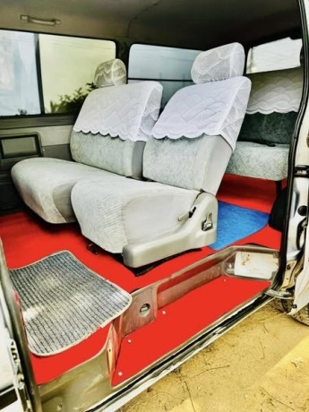 toyota-dolphin-big-2