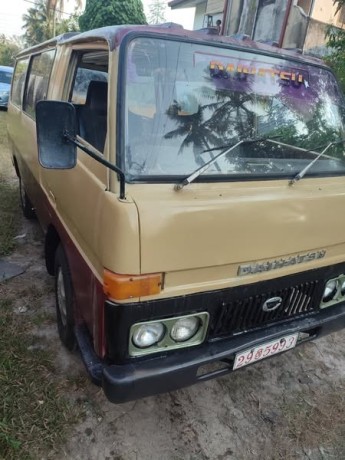 daihatsu-japan-antique-big-0