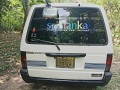 nissan-vanette-small-3