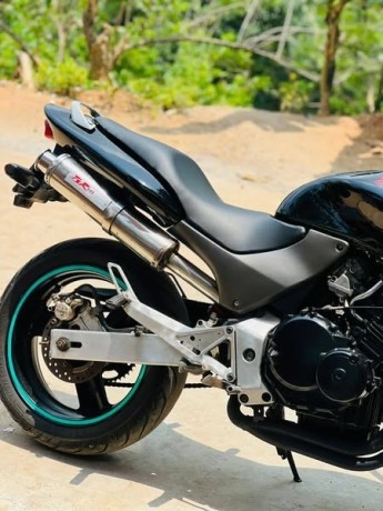 honda-honet-ch105-big-3