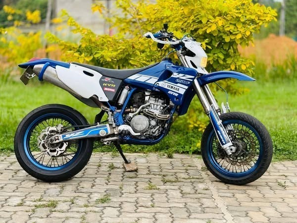 yamaha-yzf-big-0