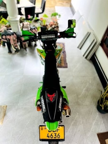 kawasaki-d-tracker-big-4