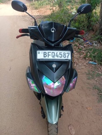 yamaha-ray-zr-2017-big-1