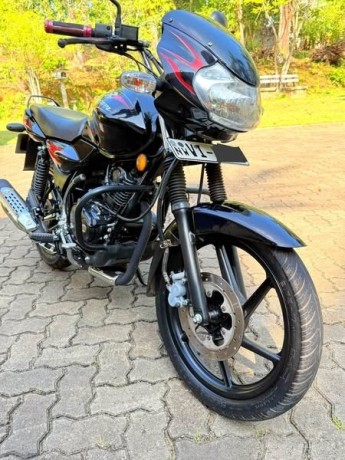 discovery-135cc-a-superb-big-4