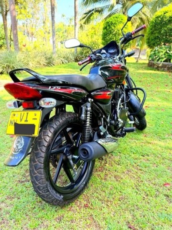 discovery-135cc-a-superb-big-0