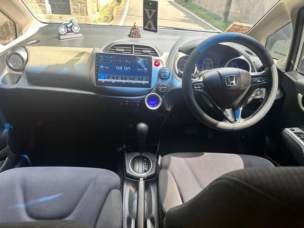 honda-fit-gp1-10th-anniversary-limited-edition-big-3