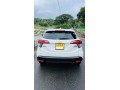 honda-vezel-orange-2014-suv-small-1