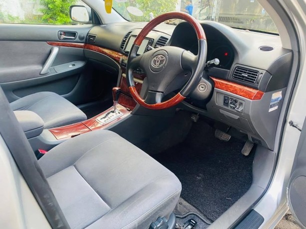 toyota-allion-240-big-4