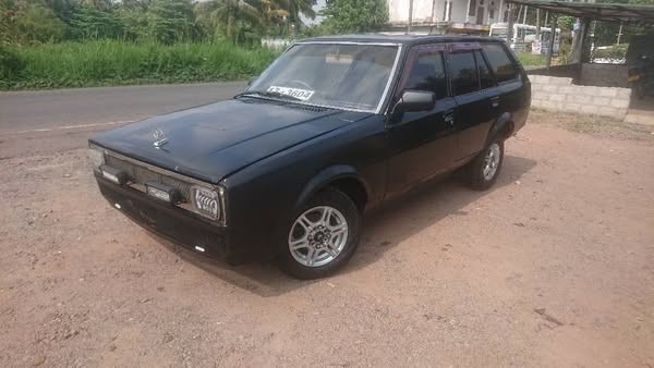 toyota-corolla-dx-wagon-big-0