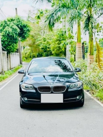 bmw-520d-2013-big-0